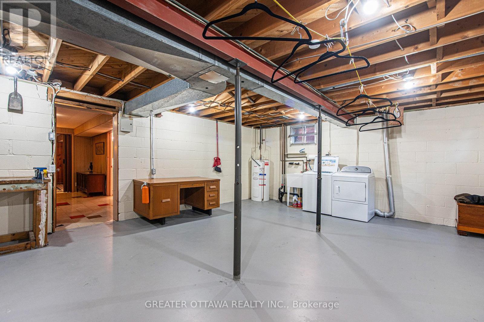 2200 Flower Avenue, Ottawa, Ontario  K2B 7A8 - Photo 17 - X12468387