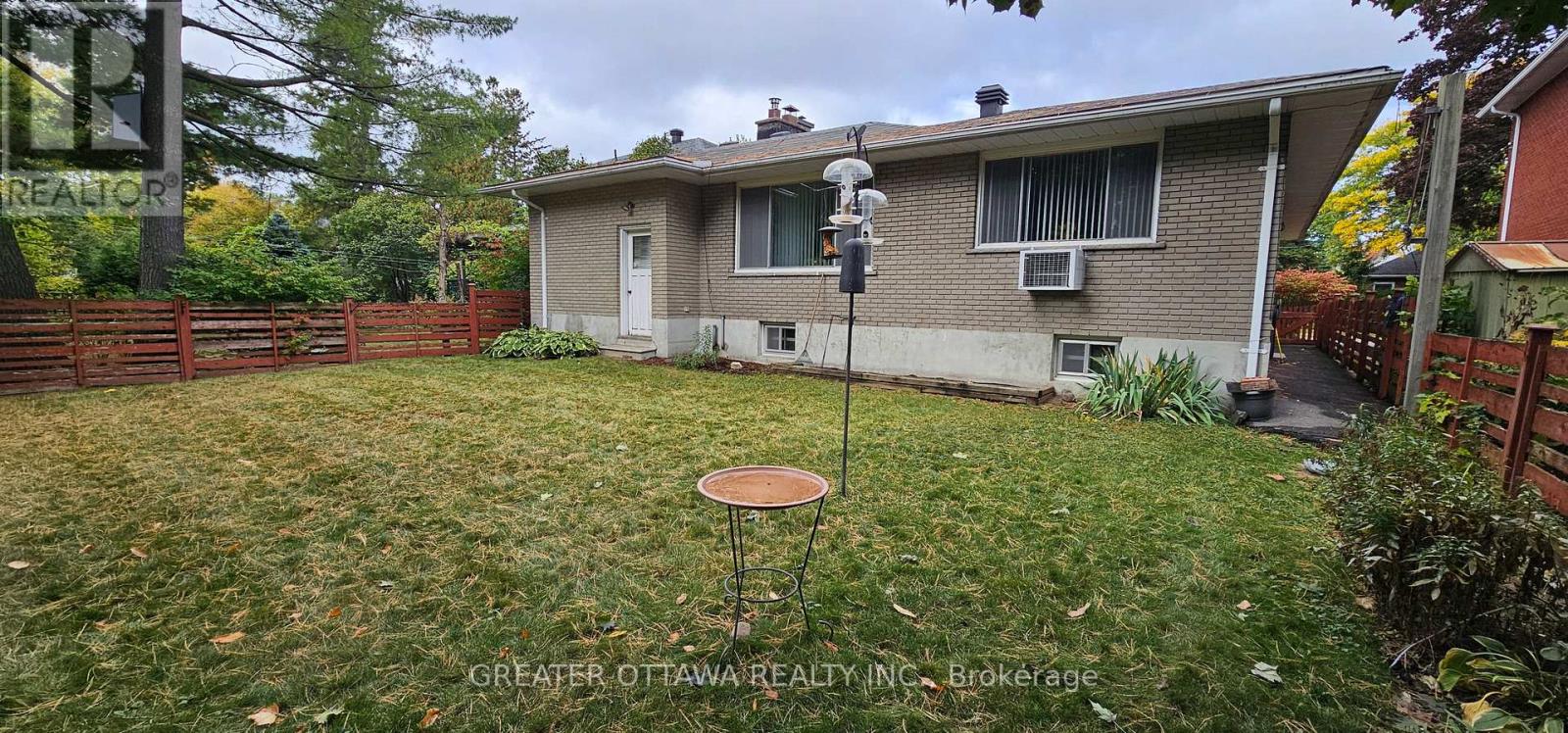 2200 Flower Avenue, Ottawa, Ontario  K2B 7A8 - Photo 19 - X12468387