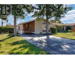 26 SPRING GARDEN AVENUE, Ottawa, Ontario