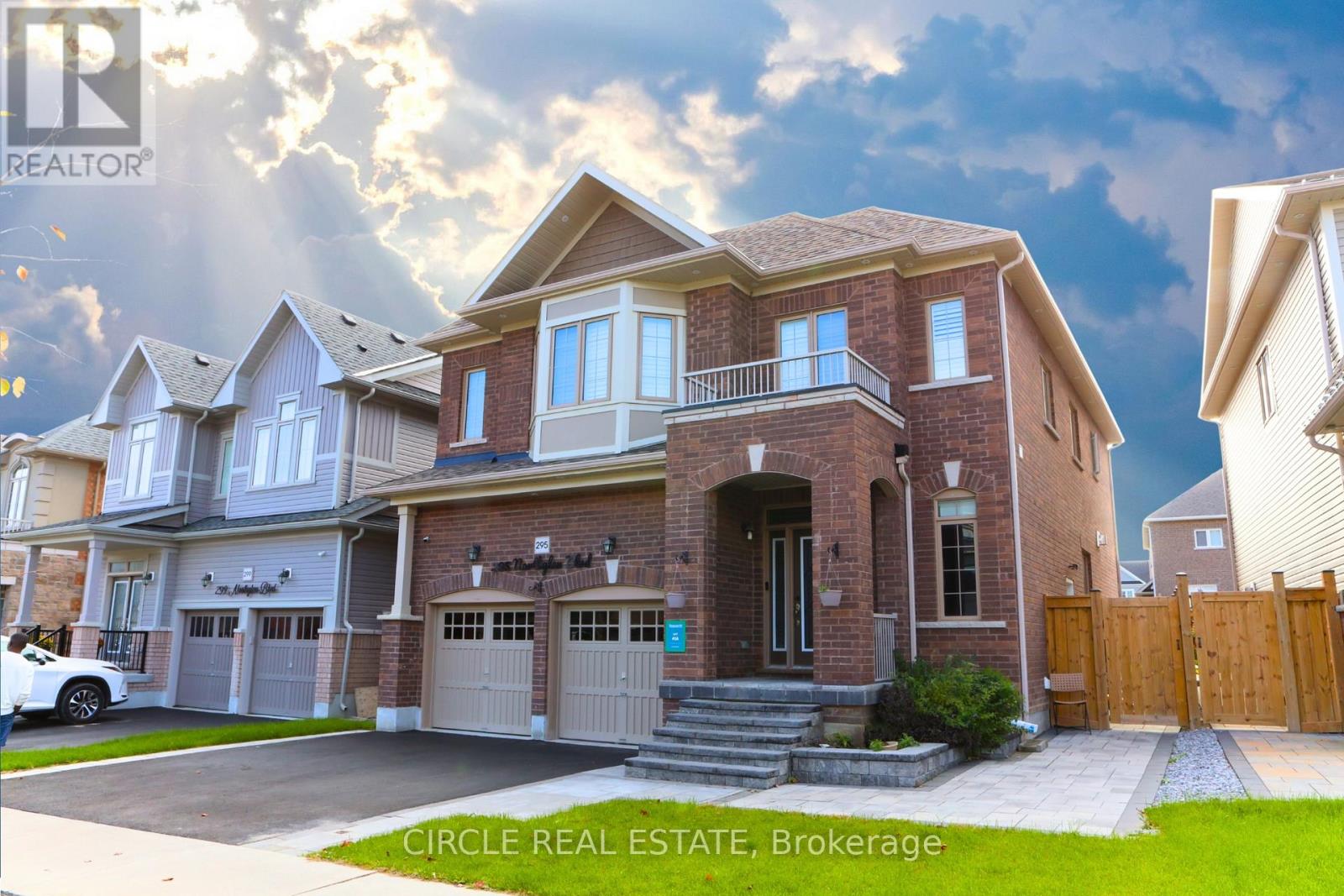 295 NORTHGLEN BOULEVARD, Clarington, Ontario
