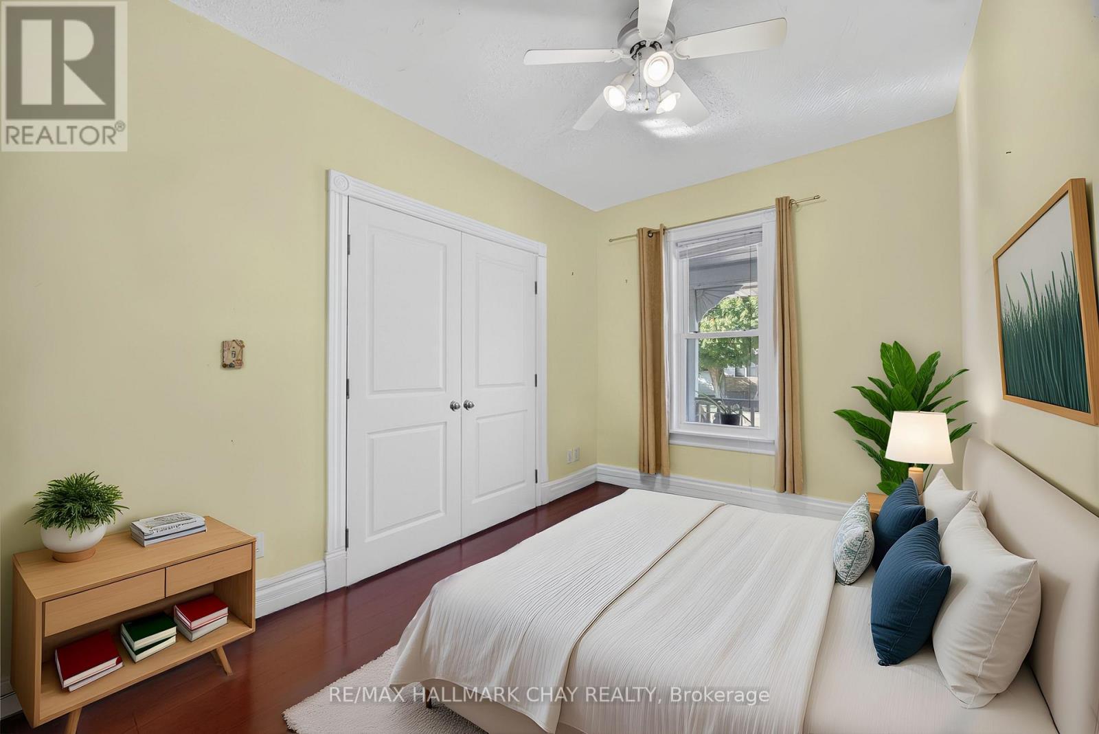 9 Maria Street, Springwater, Ontario  L0L 1P0 - Photo 10 - S12452971