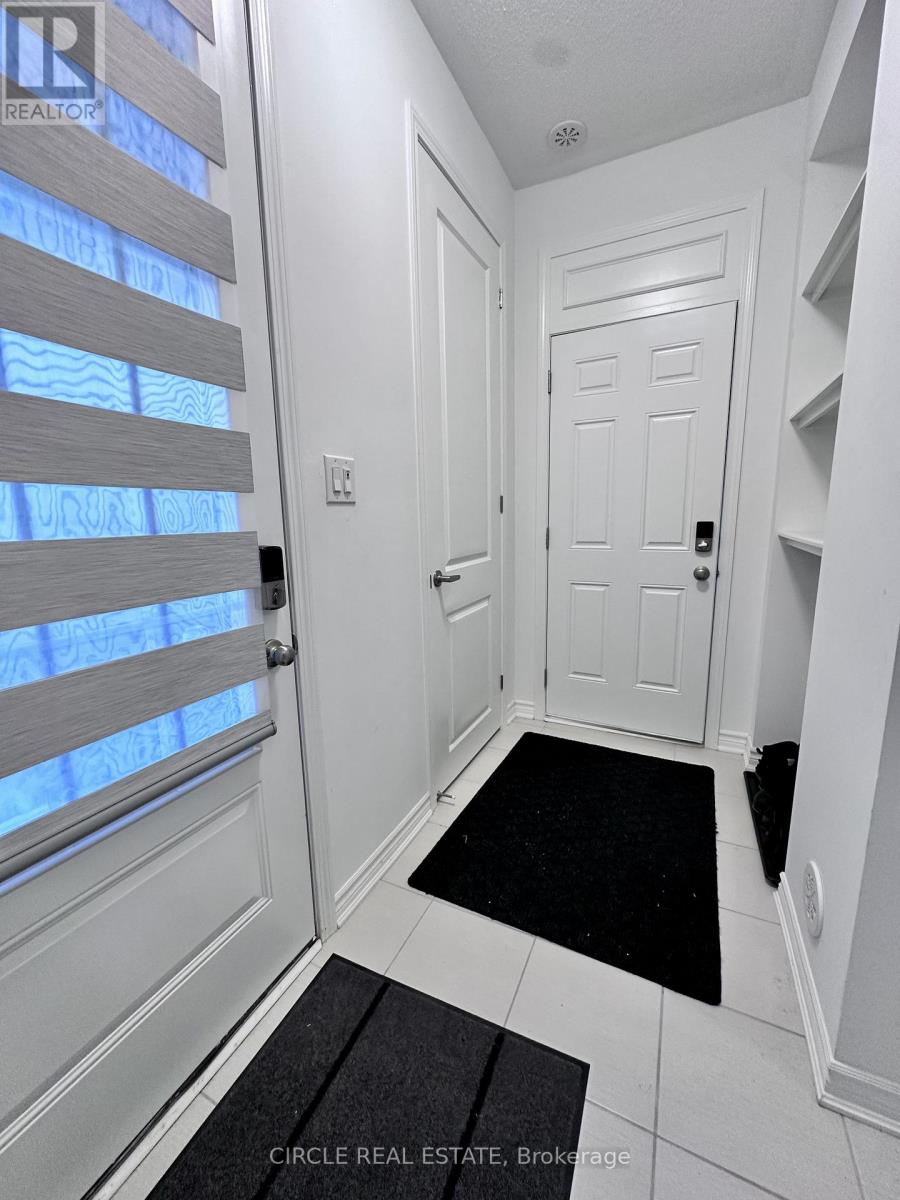 70 - 1317 Leriche Way, Milton, Ontario  L9E 0H5 - Photo 7 - W12466997