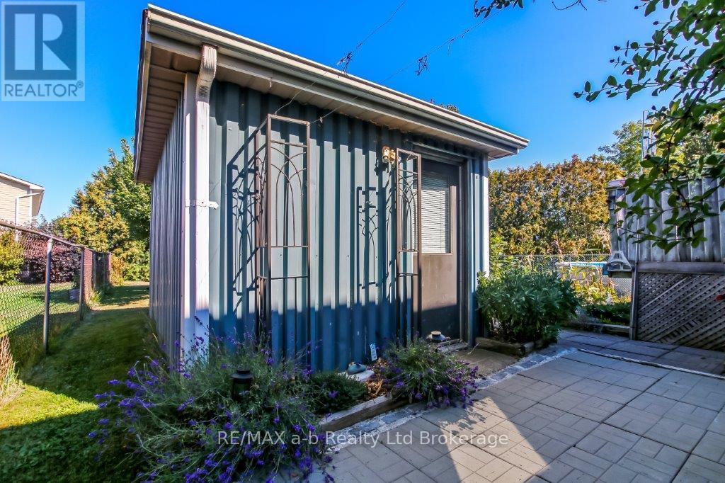 1035 Devonshire Avenue, Woodstock, Ontario  N4S 5S1 - Photo 15 - X12468409