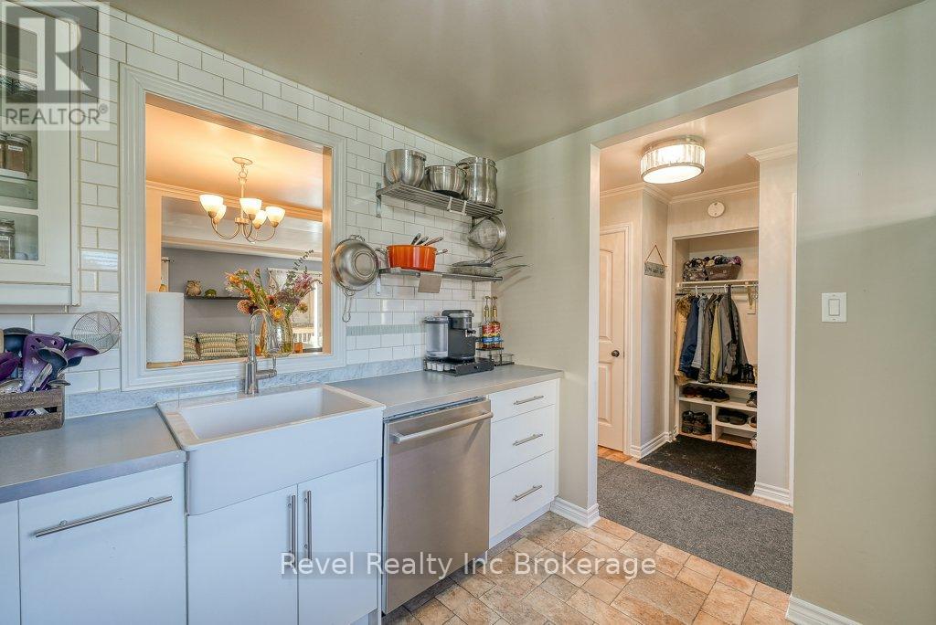 22 - 487 Springbank Avenue N, Woodstock, Ontario  N4T 1R1 - Photo 10 - X12468414