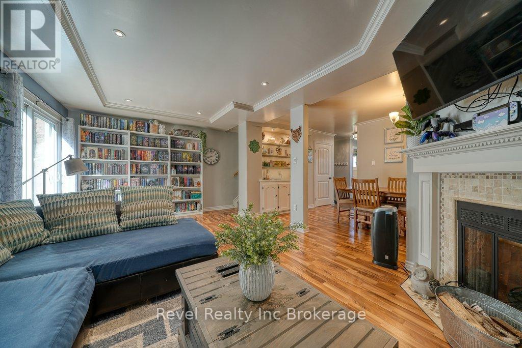 22 - 487 Springbank Avenue N, Woodstock, Ontario  N4T 1R1 - Photo 17 - X12468414