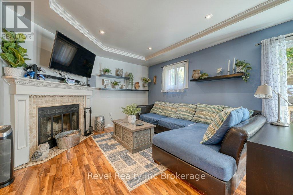 22 - 487 Springbank Avenue N, Woodstock, Ontario  N4T 1R1 - Photo 19 - X12468414