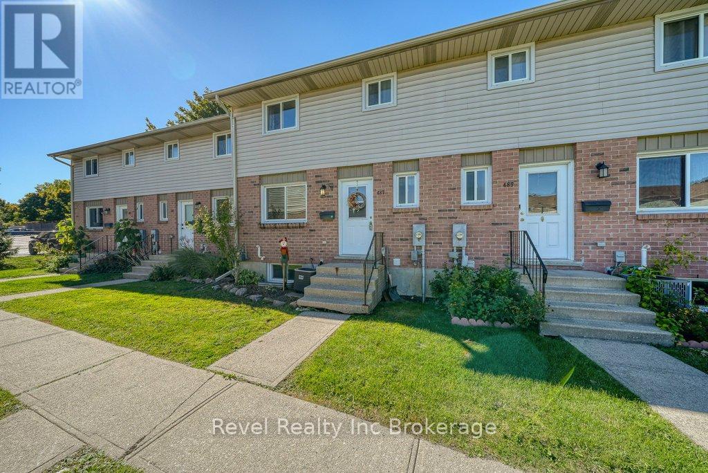 22 - 487 Springbank Avenue N, Woodstock, Ontario  N4T 1R1 - Photo 3 - X12468414