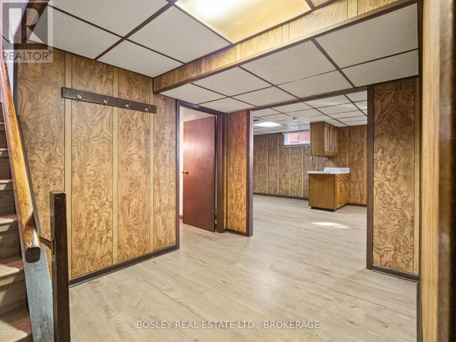 276 Gross Avenue, Welland, Ontario  L3C 2V2 - Photo 13 - X12468449
