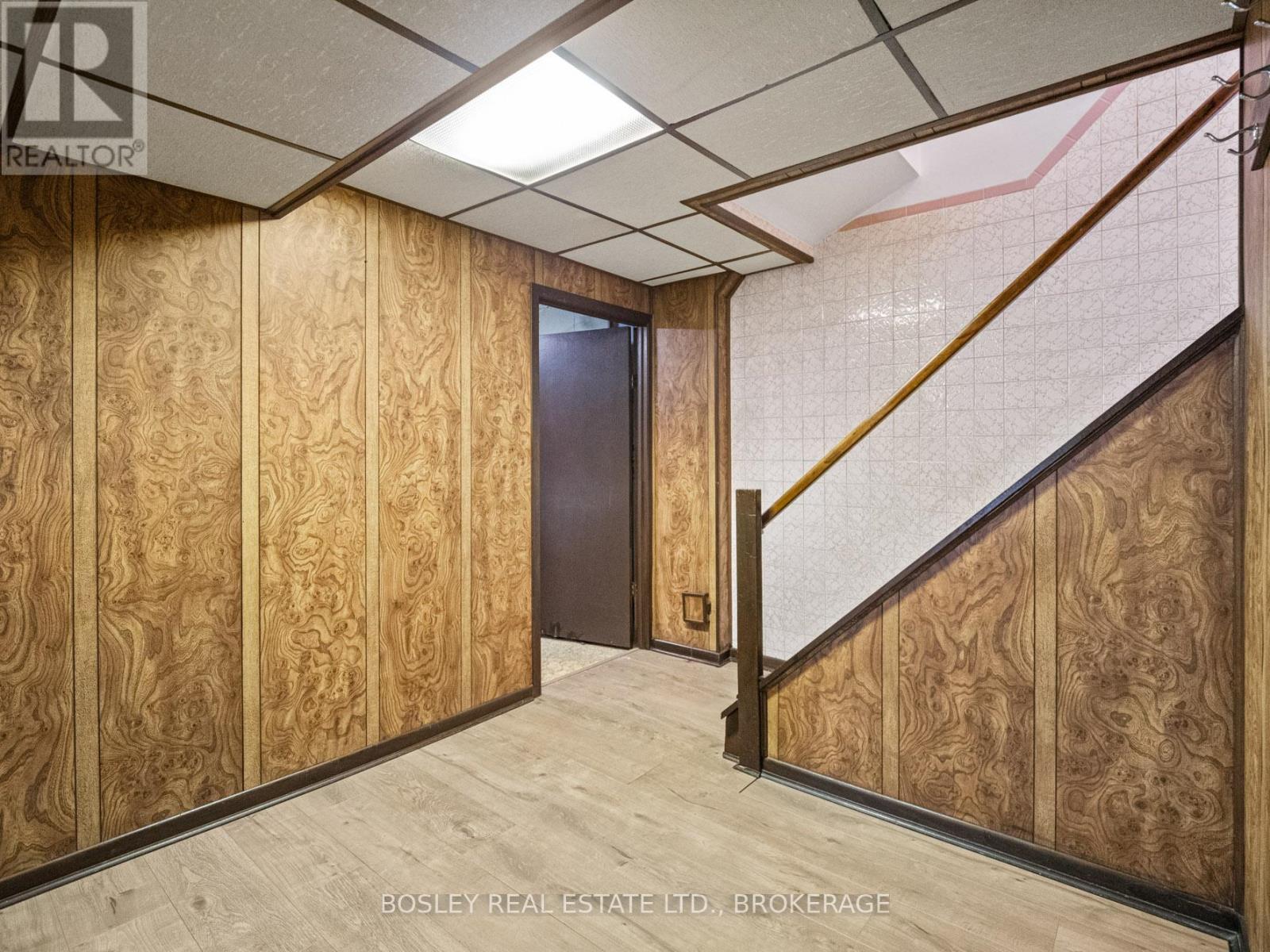 276 Gross Avenue, Welland, Ontario  L3C 2V2 - Photo 14 - X12468449