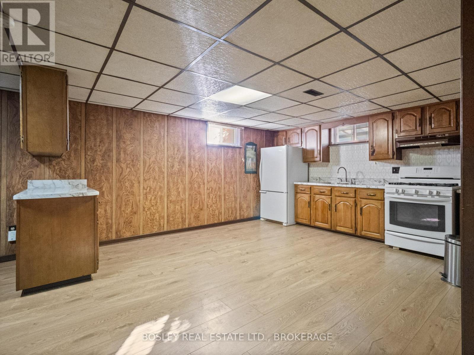 276 Gross Avenue, Welland, Ontario  L3C 2V2 - Photo 15 - X12468449