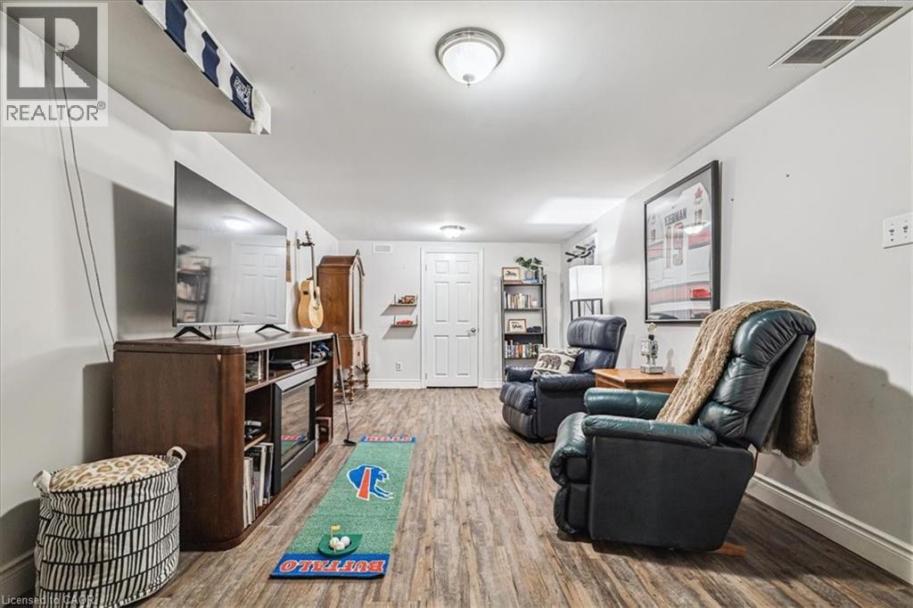 5088 New Street Unit# 18, Burlington, Ontario  L7L 1V1 - Photo 20 - 40780083