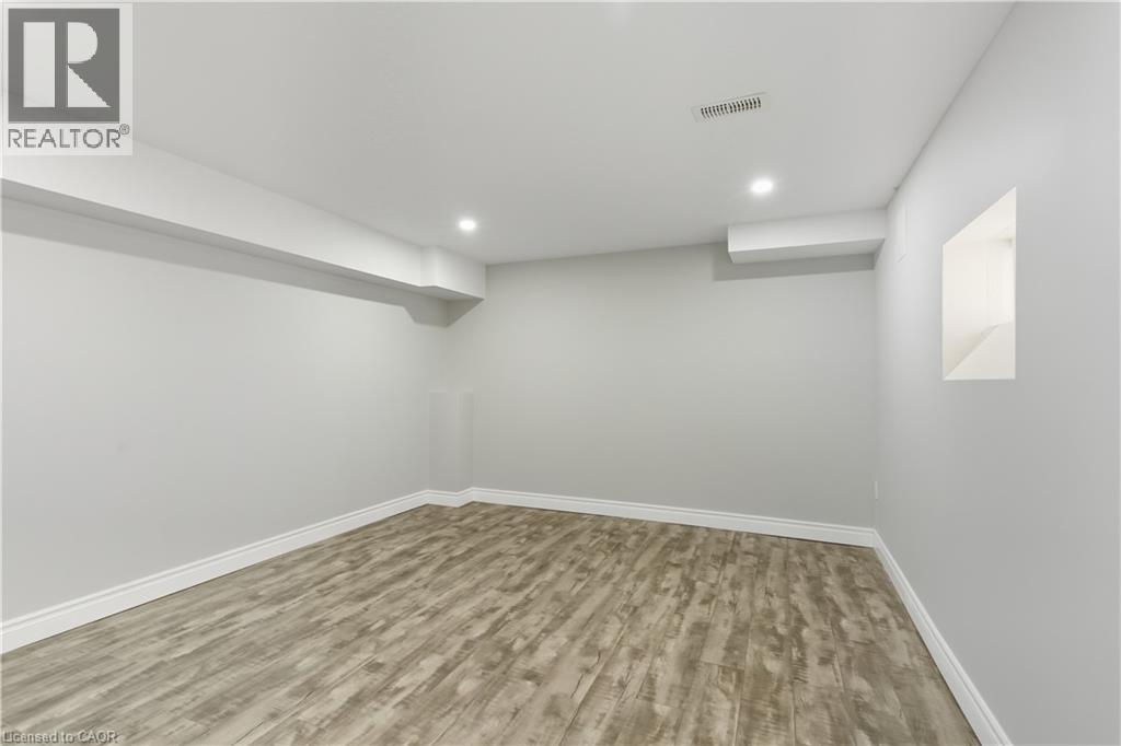 18 Angela Crescent, Niagara-On-The-Lake, Ontario  L0S 1J0 - Photo 23 - 40779964
