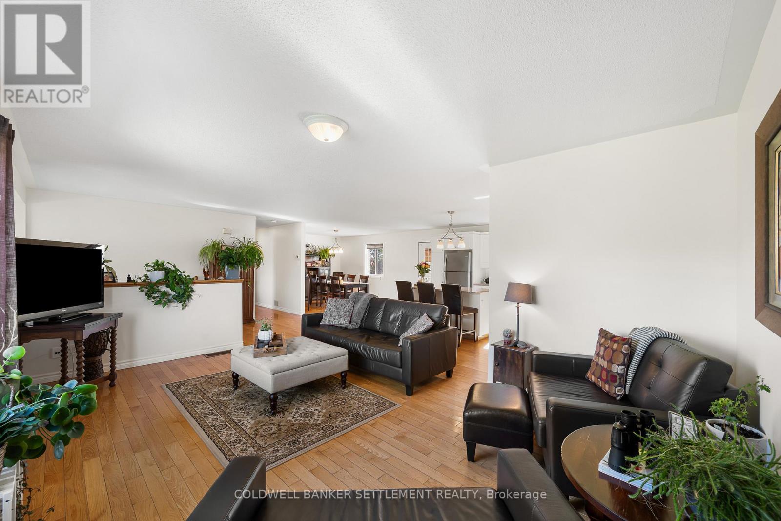 261 Thomson Road, Drummond/north Elmsley, Ontario  K7H 0L9 - Photo 12 - X12468367