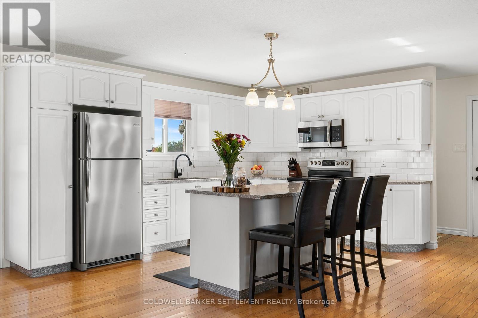 261 Thomson Road, Drummond/north Elmsley, Ontario  K7H 0L9 - Photo 15 - X12468367