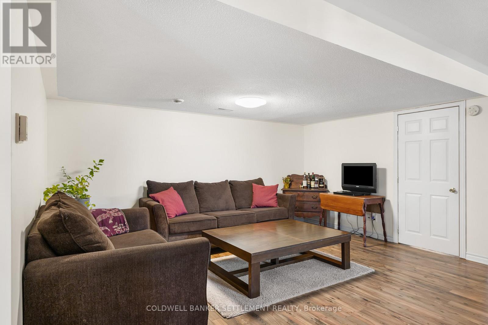 261 Thomson Road, Drummond/north Elmsley, Ontario  K7H 0L9 - Photo 34 - X12468367