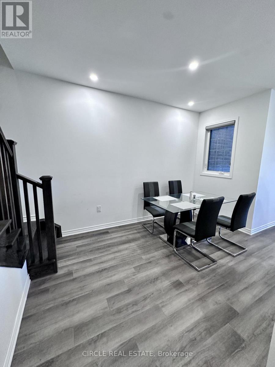 70 - 1317 Leriche Way, Milton, Ontario  L9E 0H5 - Photo 10 - W12466997