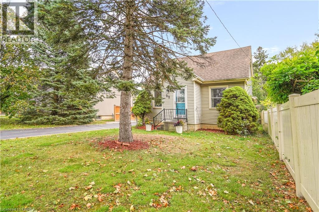 22 Wayne Drive, Brantford, Ontario  N3R 2Y7 - Photo 2 - 40778873