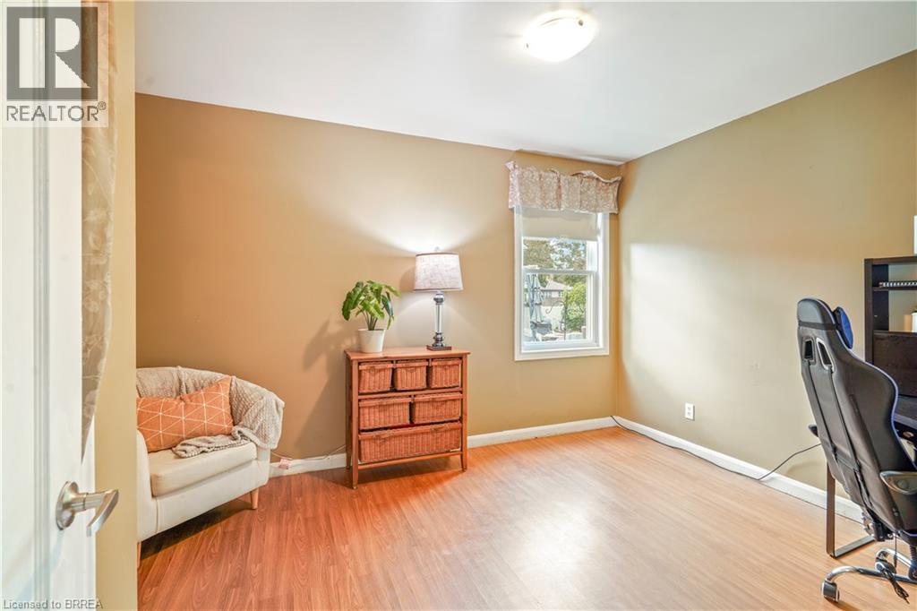 22 Wayne Drive, Brantford, Ontario  N3R 2Y7 - Photo 17 - 40778873