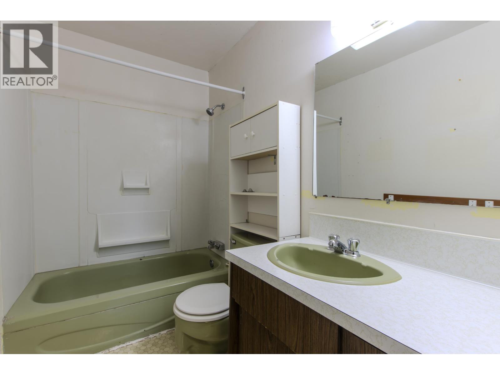 38183 Lombardy Crescent, Squamish, British Columbia  V8B 0X3 - Photo 13 - R3059497