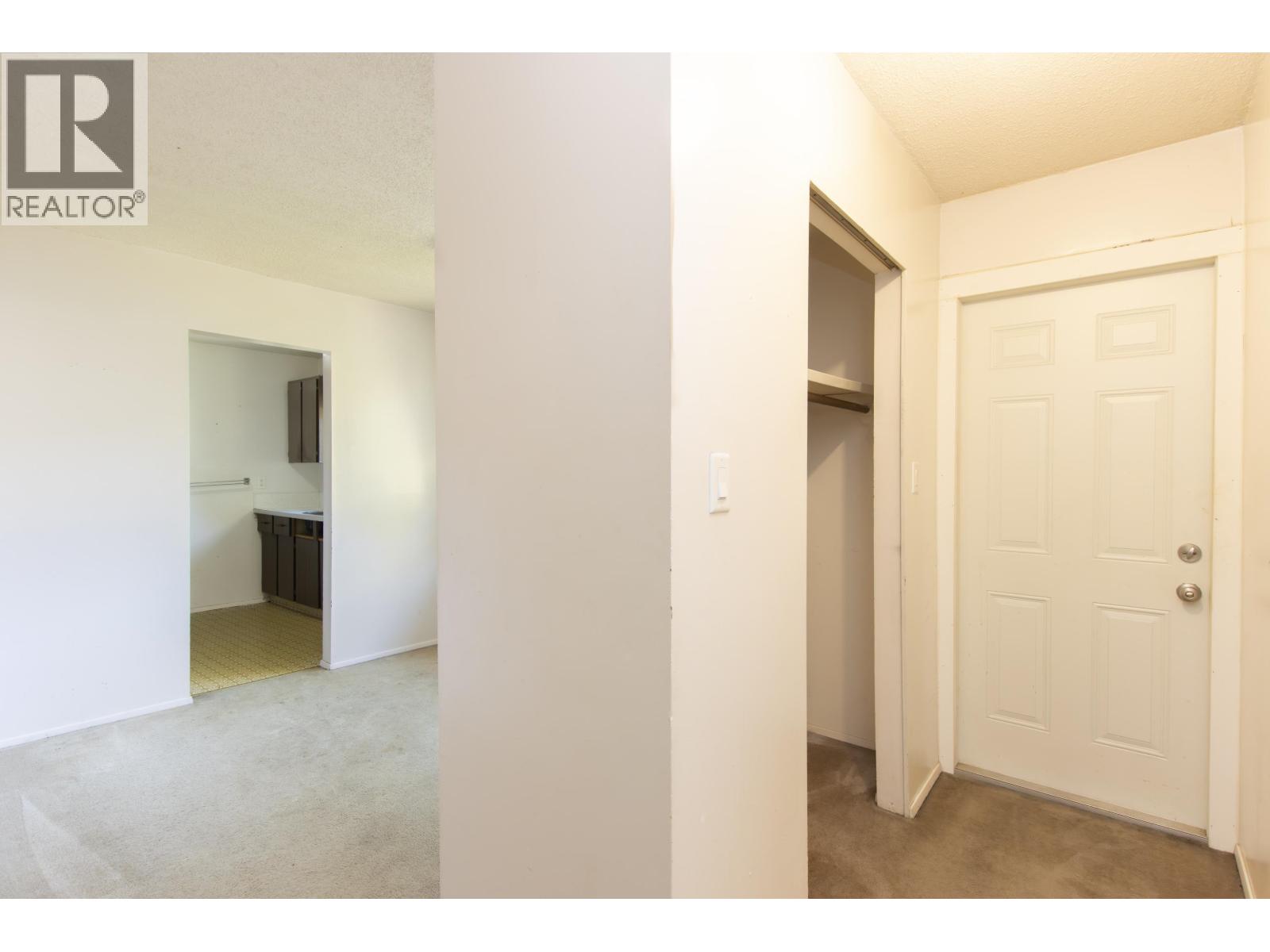 38183 Lombardy Crescent, Squamish, British Columbia  V8B 0X3 - Photo 9 - R3059497