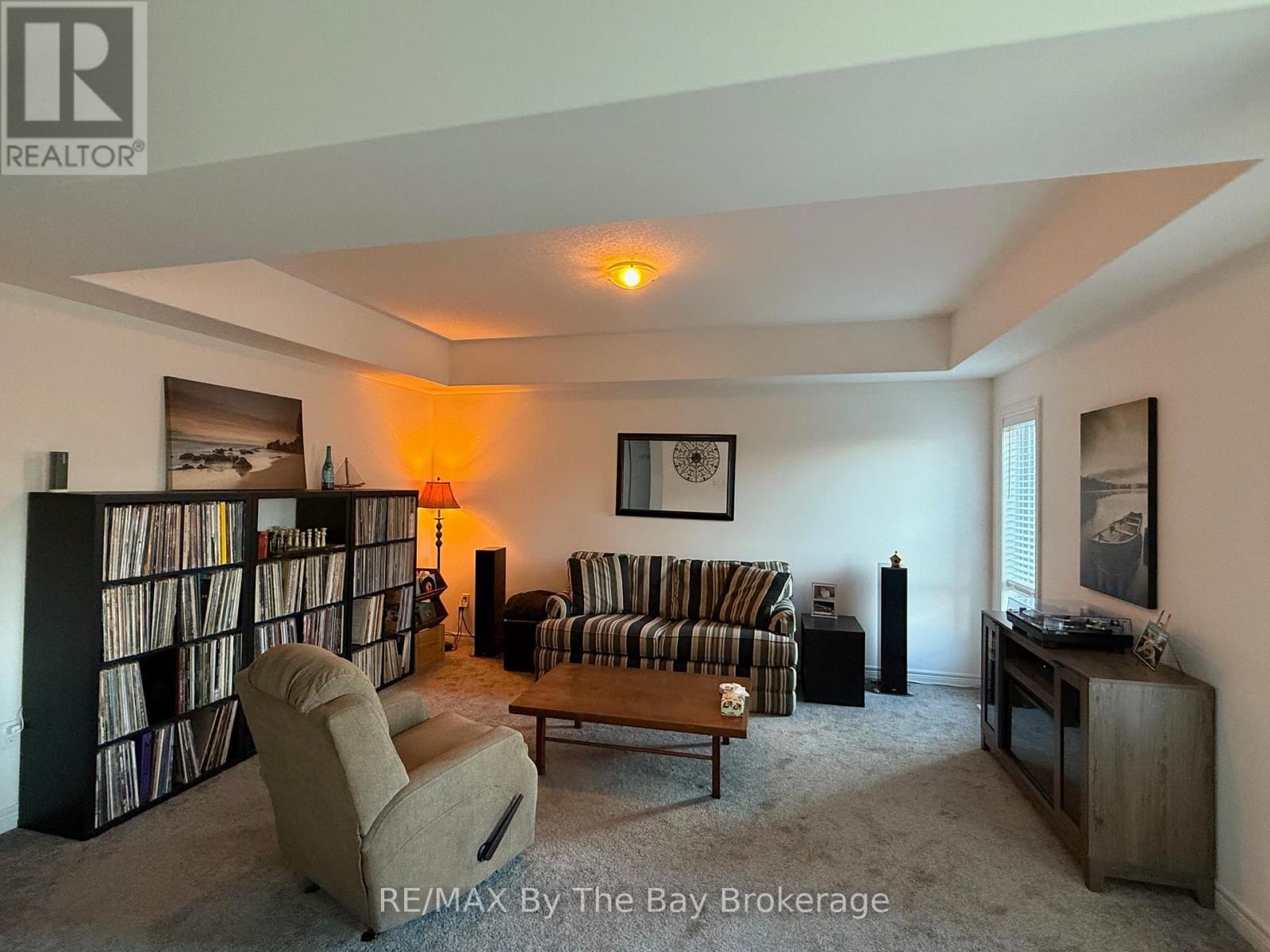 112 Archer Avenue, Collingwood, Ontario  L9Y 3B7 - Photo 4 - S12468420