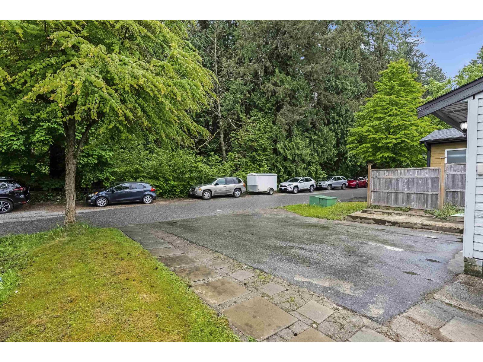 14783 101 Avenue, Surrey, British Columbia  V3R 7H7 - Photo 5 - R3059054
