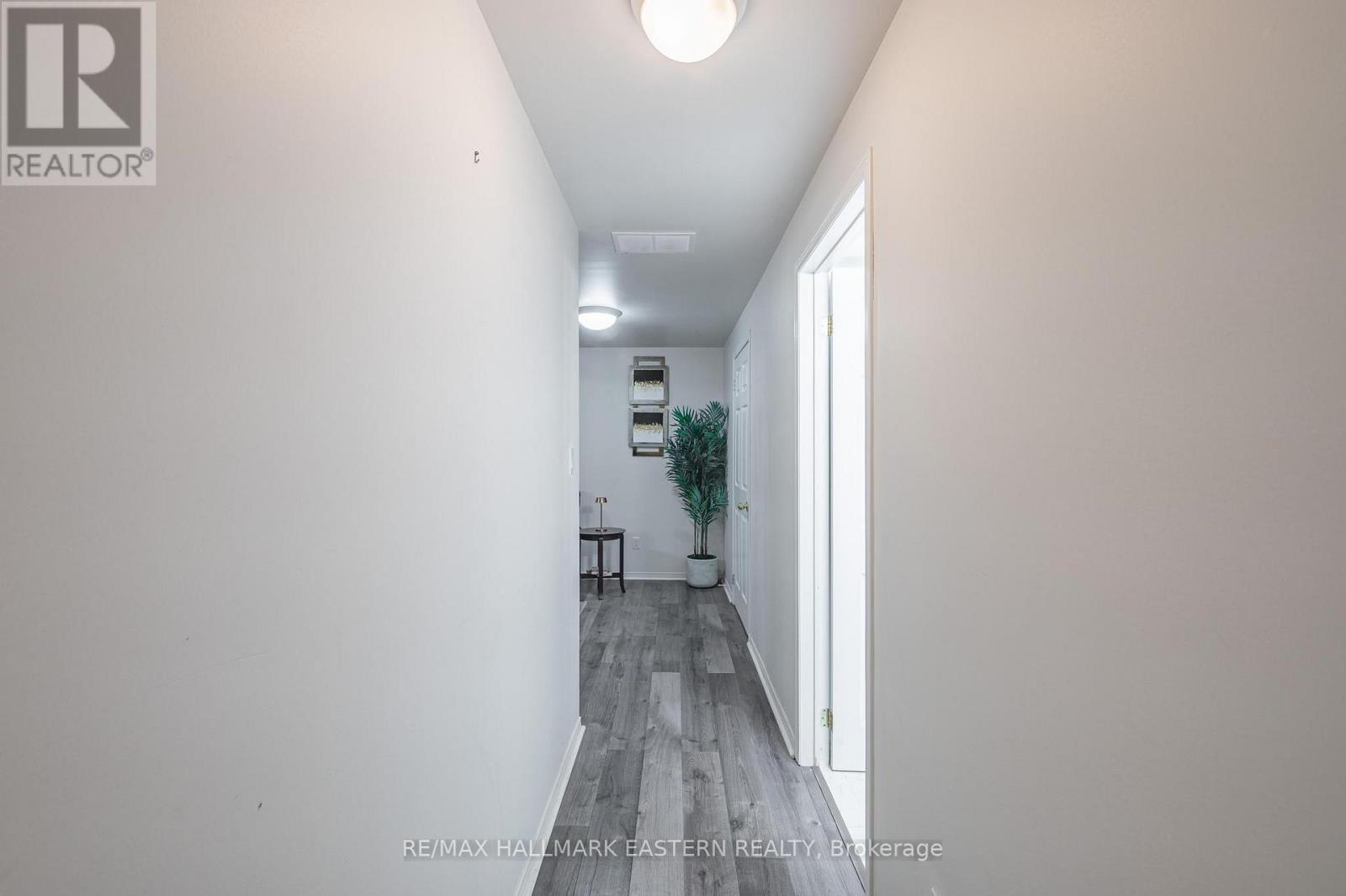 297 Towerhill Road, Peterborough North, Ontario  K9H 7N1 - Photo 20 - X12468396