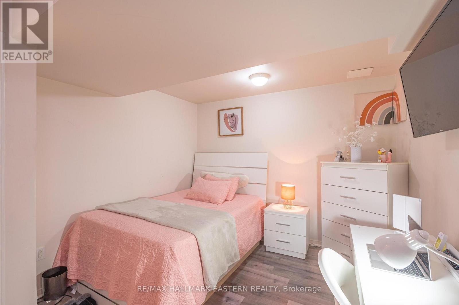 297 Towerhill Road, Peterborough North, Ontario  K9H 7N1 - Photo 23 - X12468396