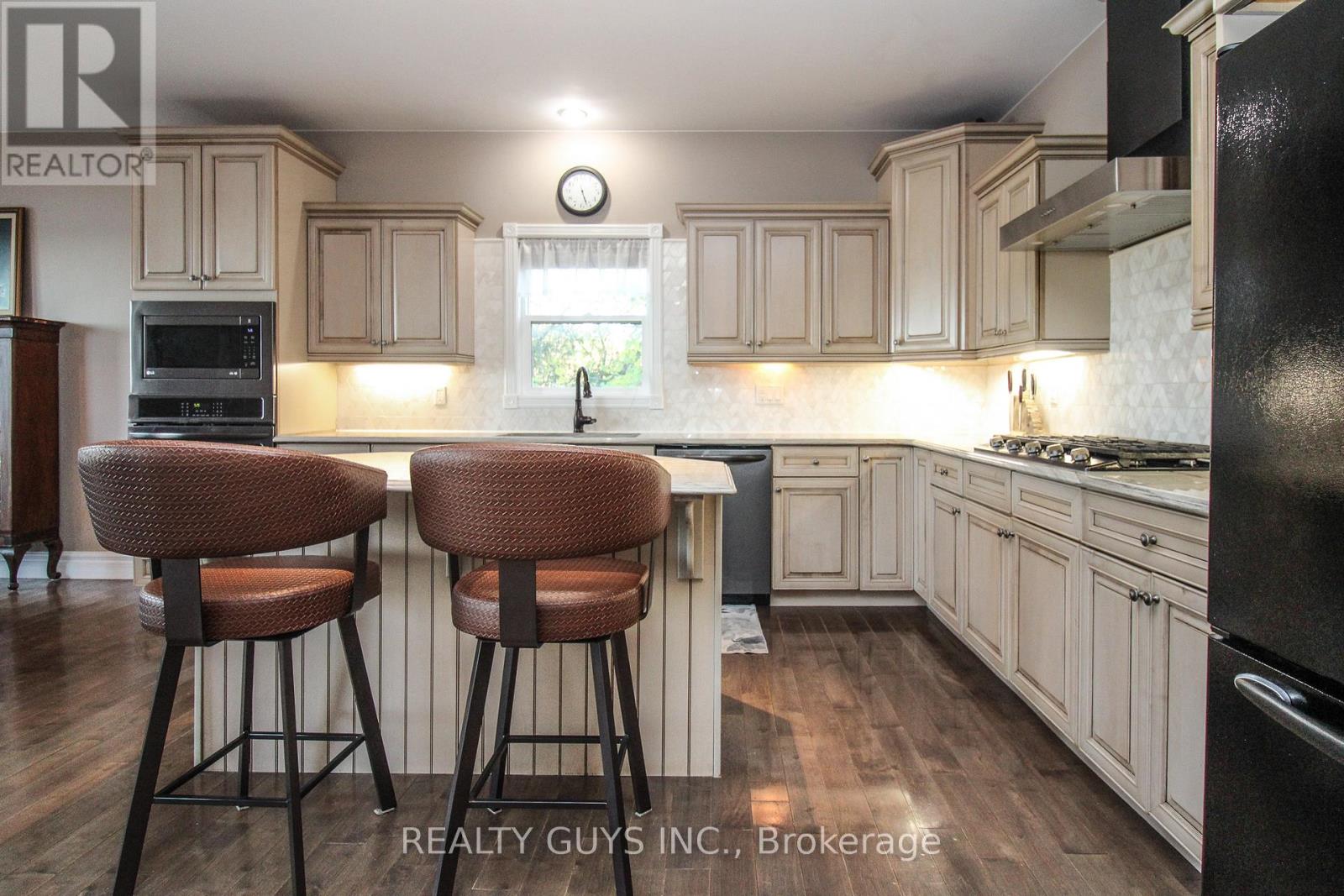 625 Fire  1b Route, Selwyn, Ontario  K9J 6X3 - Photo 26 - X12468397