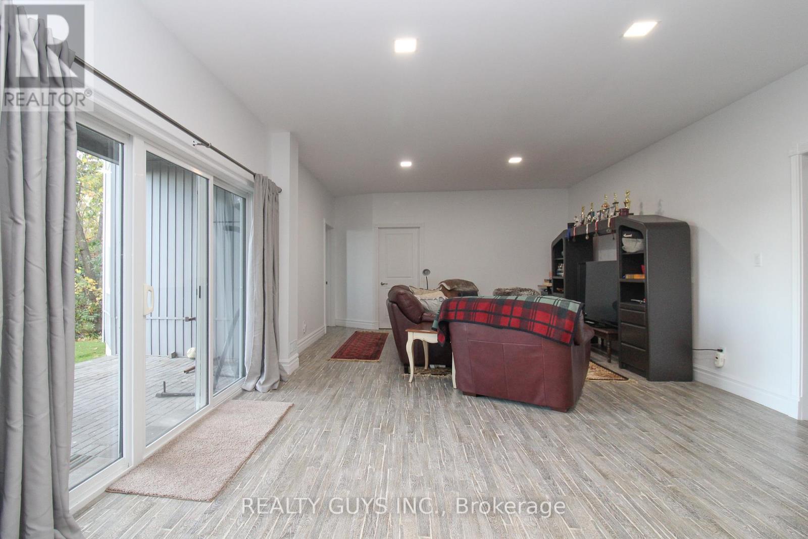 625 Fire  1b Route, Selwyn, Ontario  K9J 6X3 - Photo 42 - X12468397