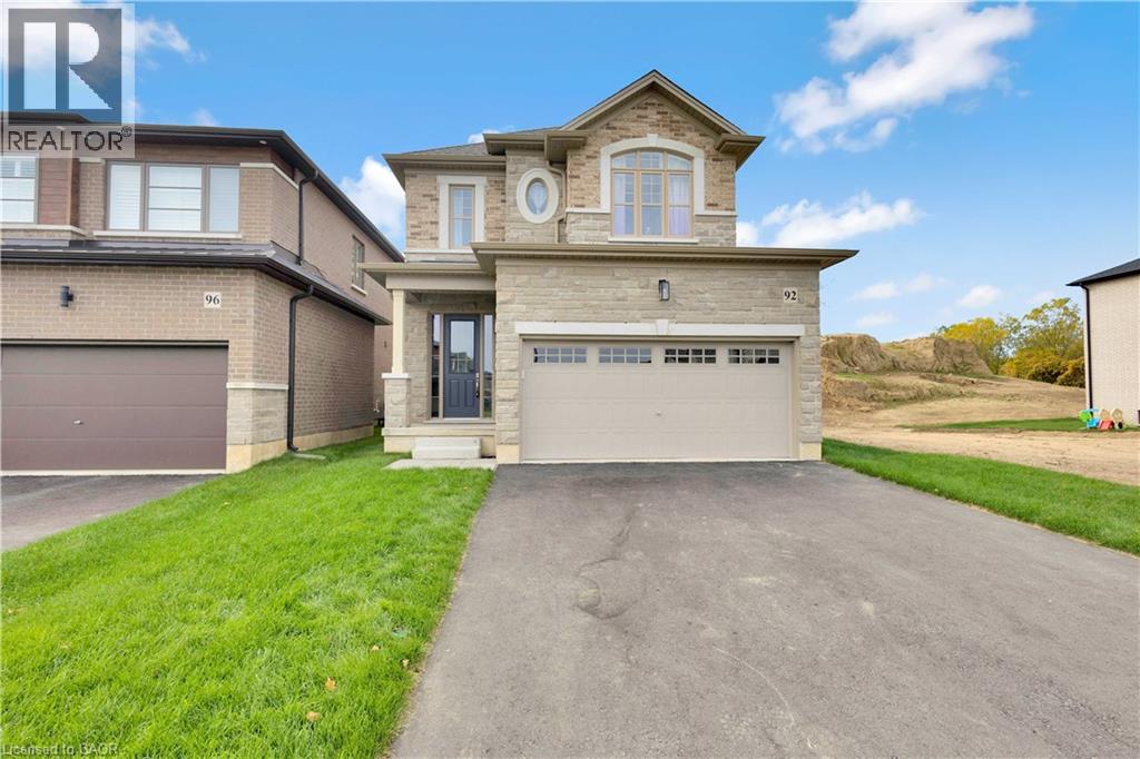 92 Shady Oaks Trail, Hamilton, Ontario  L9B 0K6 - Photo 1 - 40773238