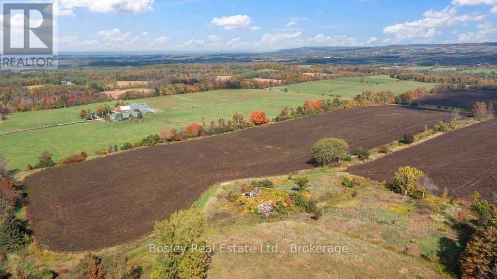 355695 The Blue Mountain Euphrasia Townline, Blue Mountains, Ontario  N0H 1J0 - Photo 48 - X12468378