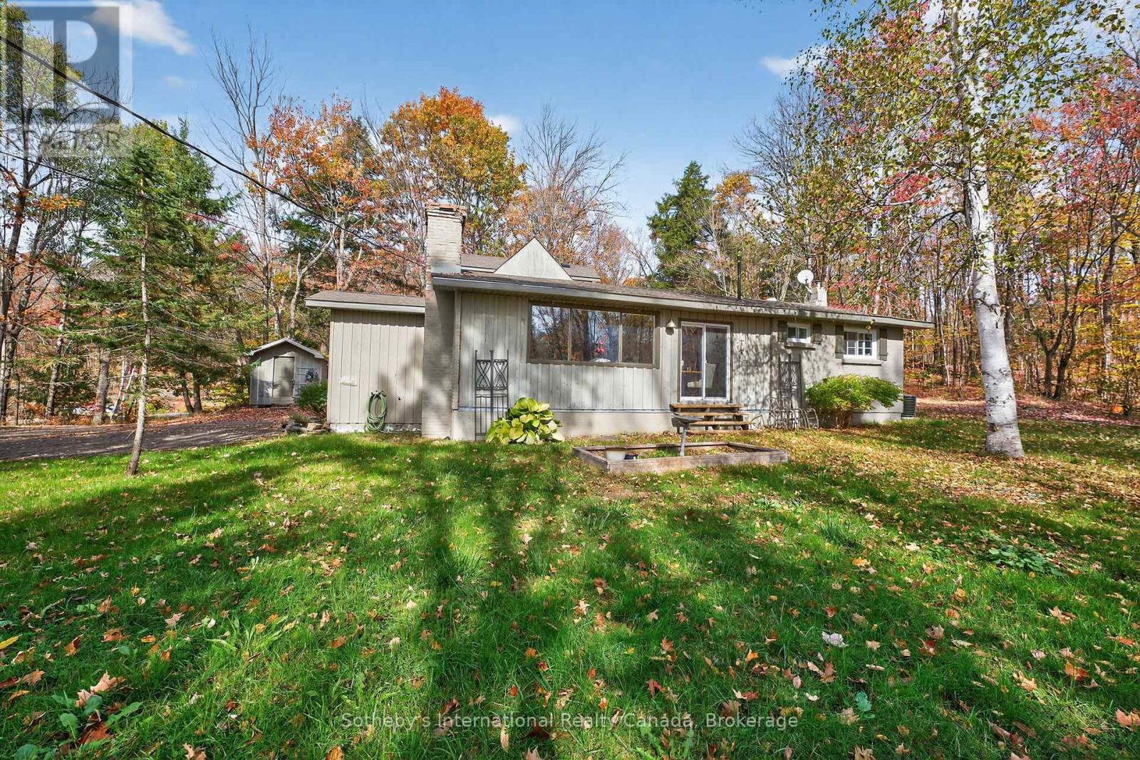 1132 Limberlost Road, Lake Of Bays (Sinclair), Ontario  P1H 2J6 - Photo 11 - X12468388