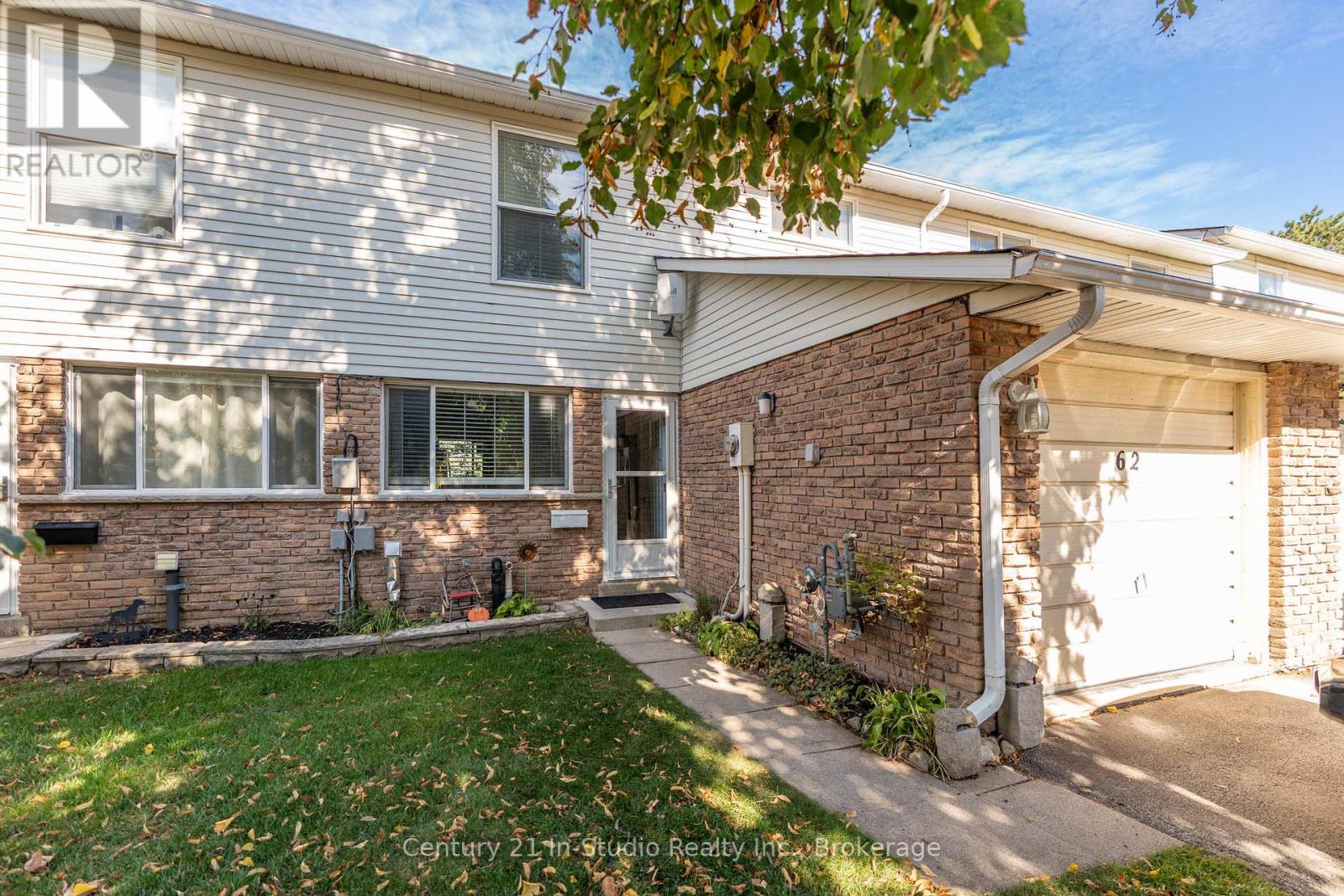 62 - 62 Laurie Crescent, Owen Sound, Ontario  N4K 6C3 - Photo 1 - X12468390
