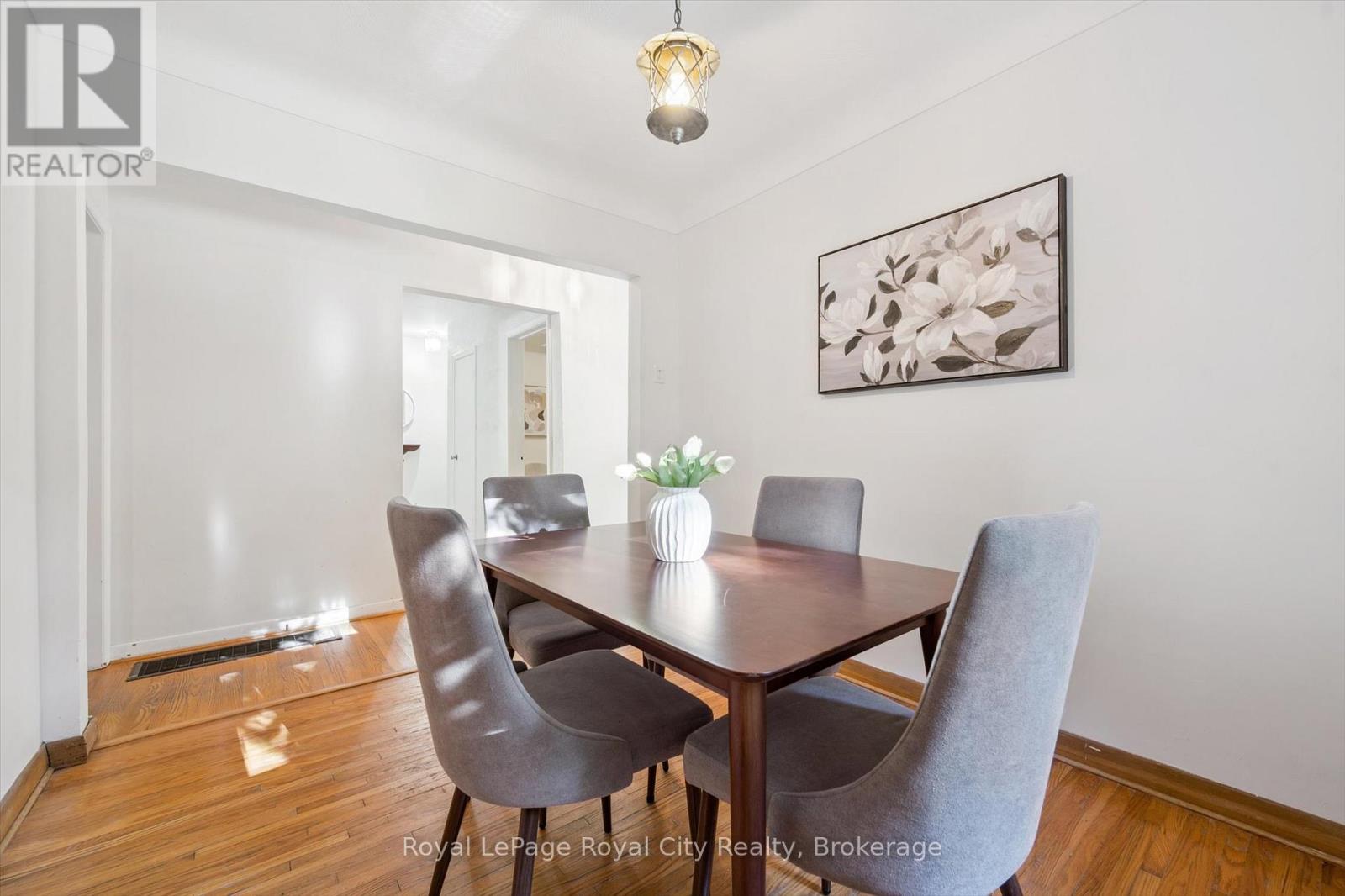228 Water Street, Guelph (Dovercliffe Park/old University), Ontario  N1G 1B2 - Photo 23 - X12468407