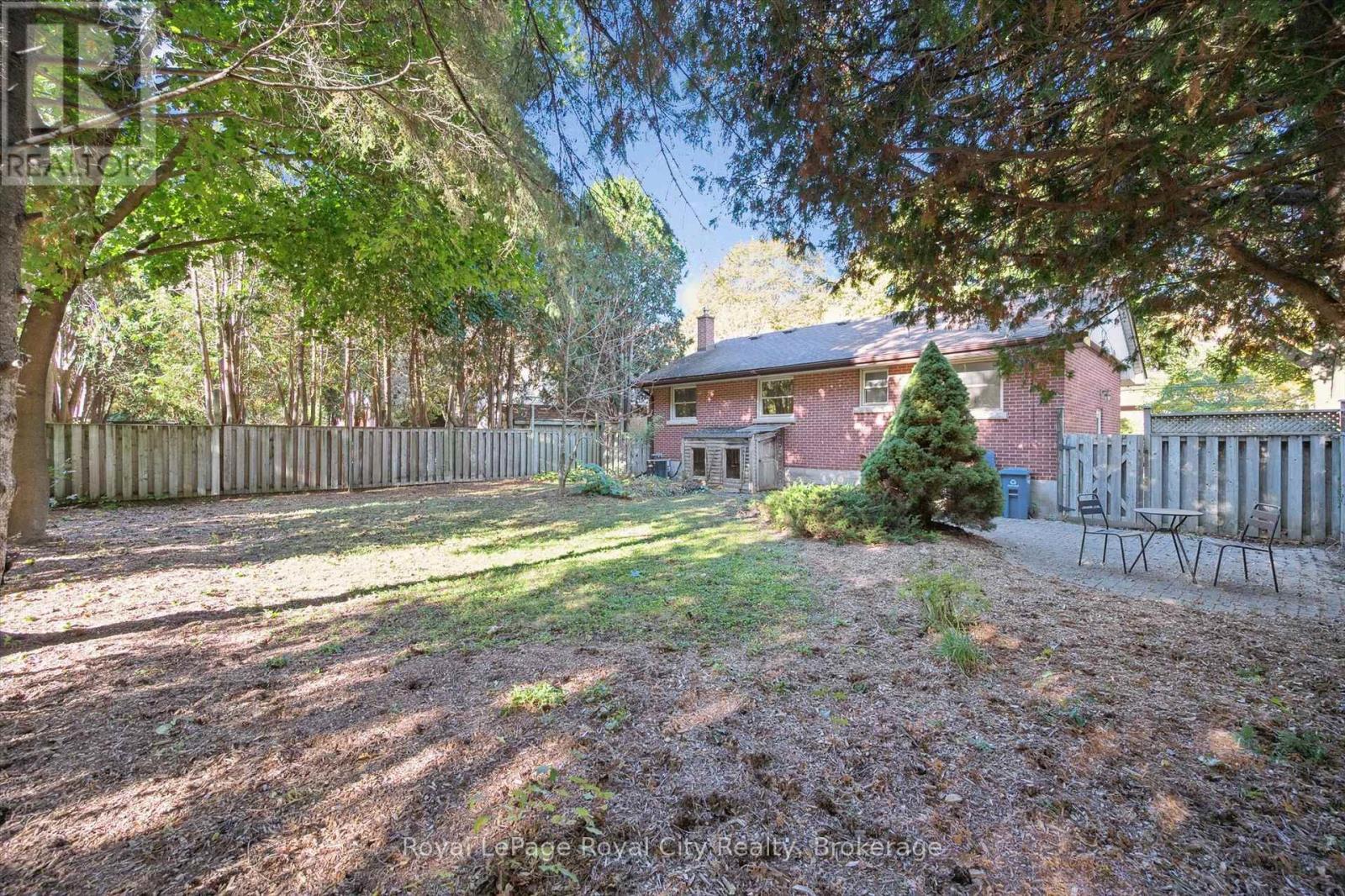 228 Water Street, Guelph (Dovercliffe Park/old University), Ontario  N1G 1B2 - Photo 41 - X12468407