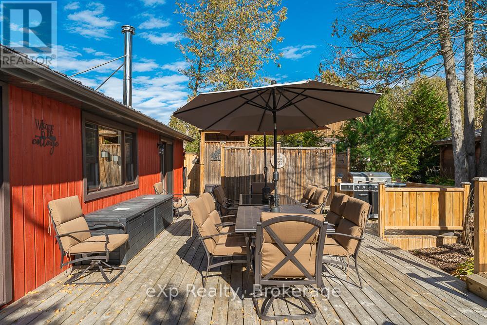111 Wilson Drive, Georgian Bluffs, Ontario  N0H 2T0 - Photo 31 - X12468430