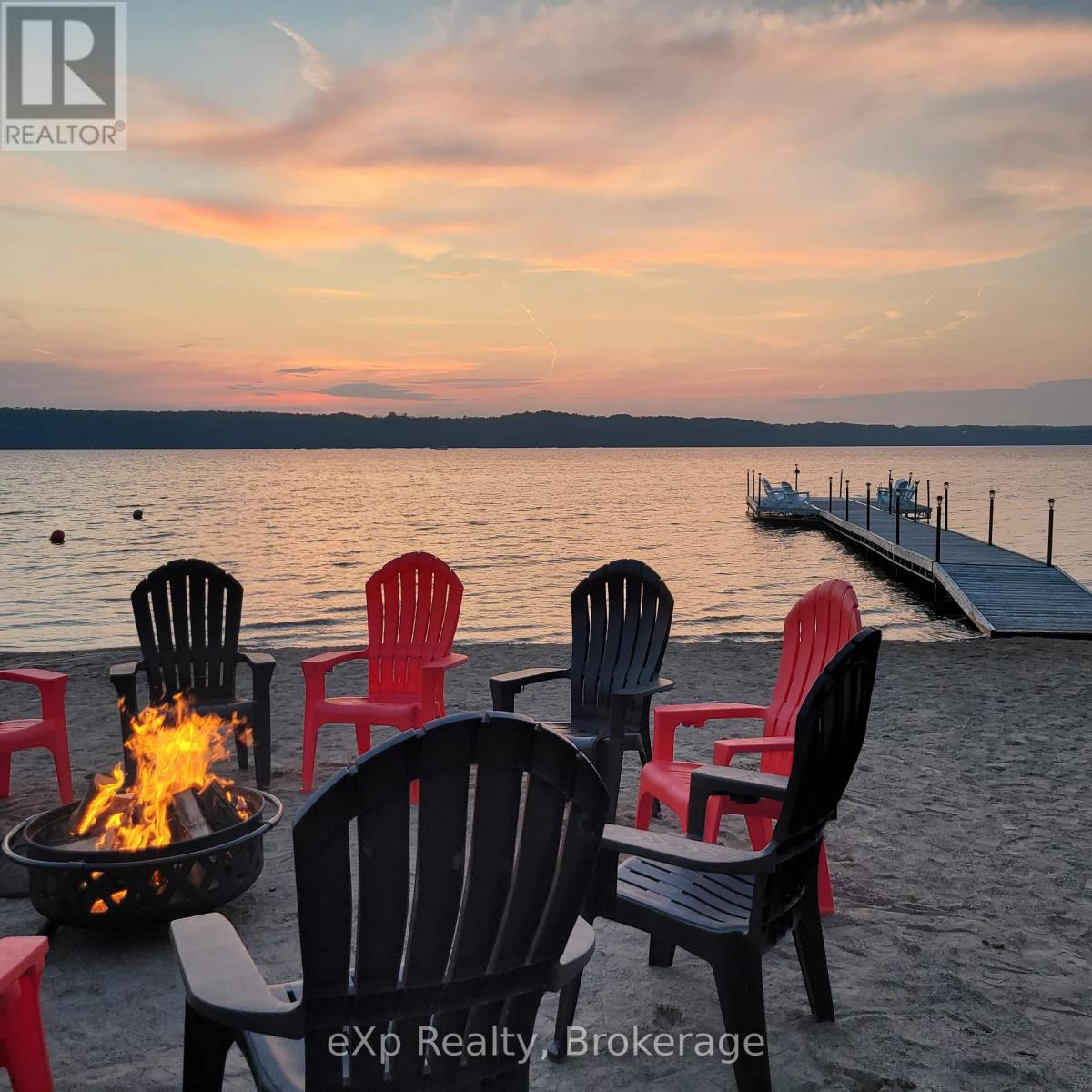 111 Wilson Drive, Georgian Bluffs, Ontario  N0H 2T0 - Photo 7 - X12468430