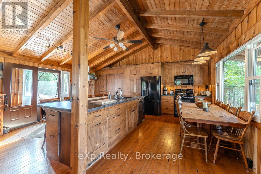 111 Wilson Drive, Georgian Bluffs, Ontario  N0H 2T0 - Photo 8 - X12468430