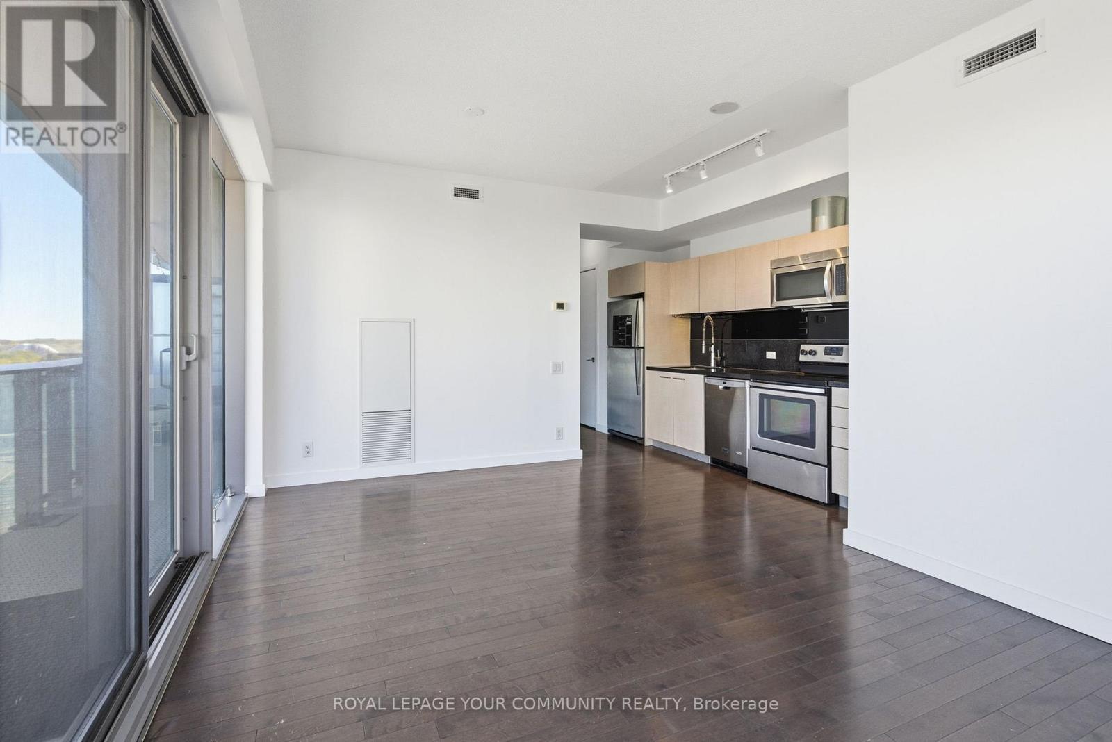 705 - 390 Cherry Street, Toronto, Ontario  M5A 3L2 - Photo 10 - C12468189