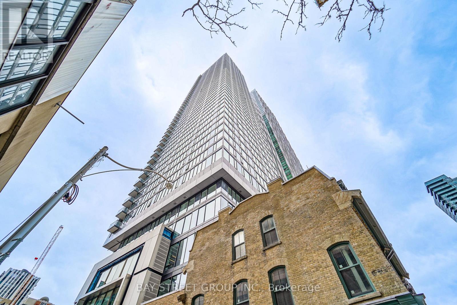 4108 - 8 Cumberland Street, Toronto, Ontario  M4W 0B6 - Photo 1 - C12468200