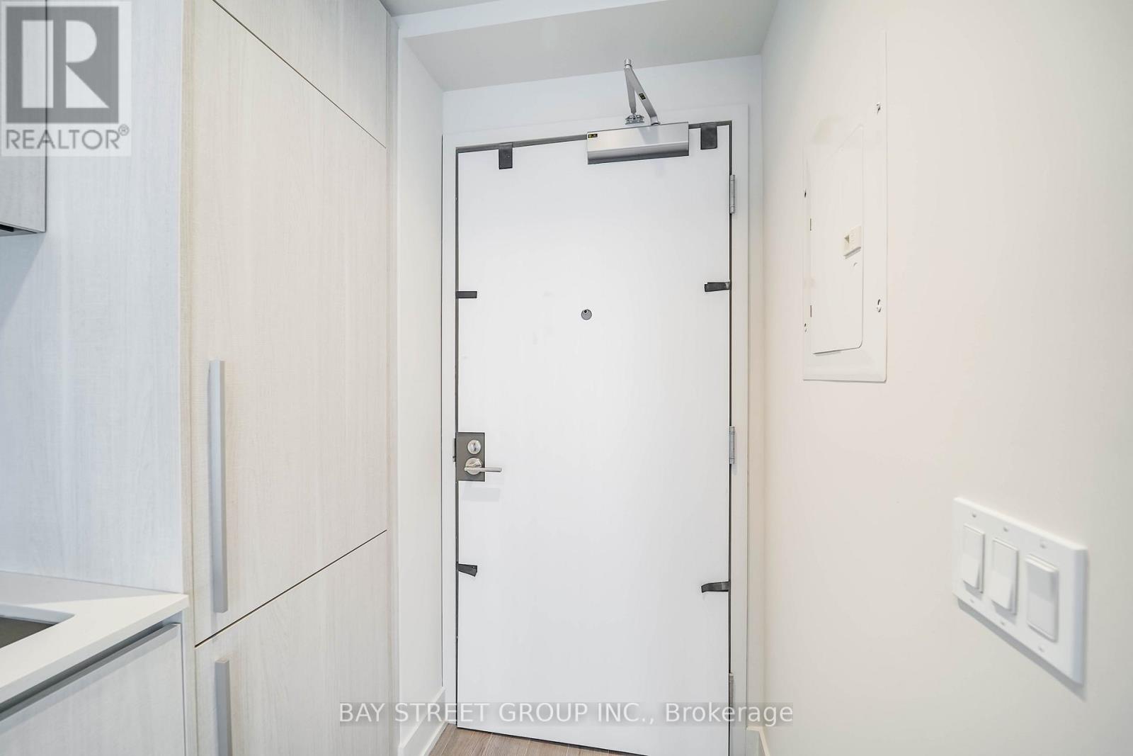4108 - 8 Cumberland Street, Toronto, Ontario  M4W 0B6 - Photo 2 - C12468200