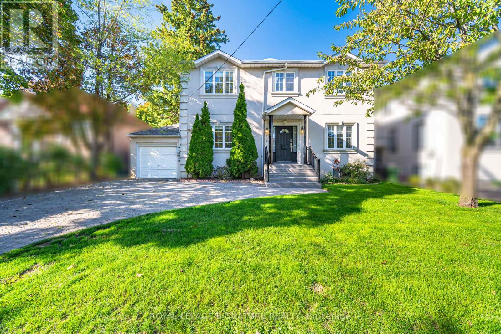 114 Fairholme Avenue, Toronto, Ontario  M6B 2W9 - Photo 4 - C12468211