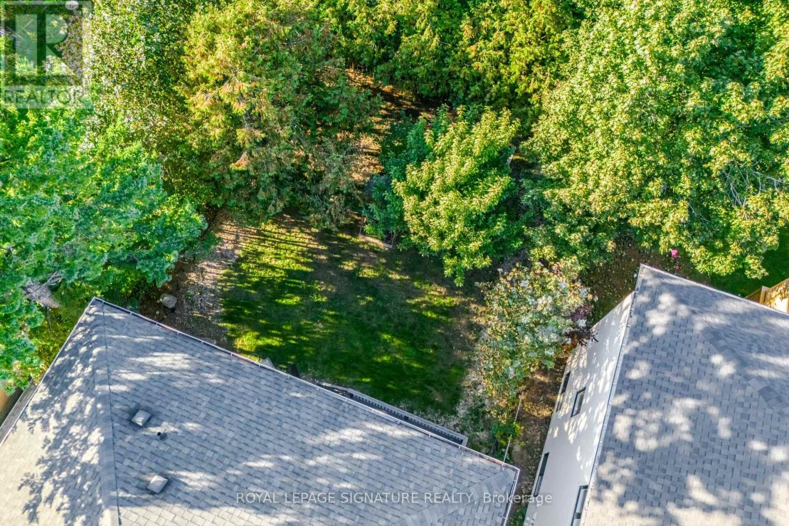 114 Fairholme Avenue, Toronto, Ontario  M6B 2W9 - Photo 46 - C12468211