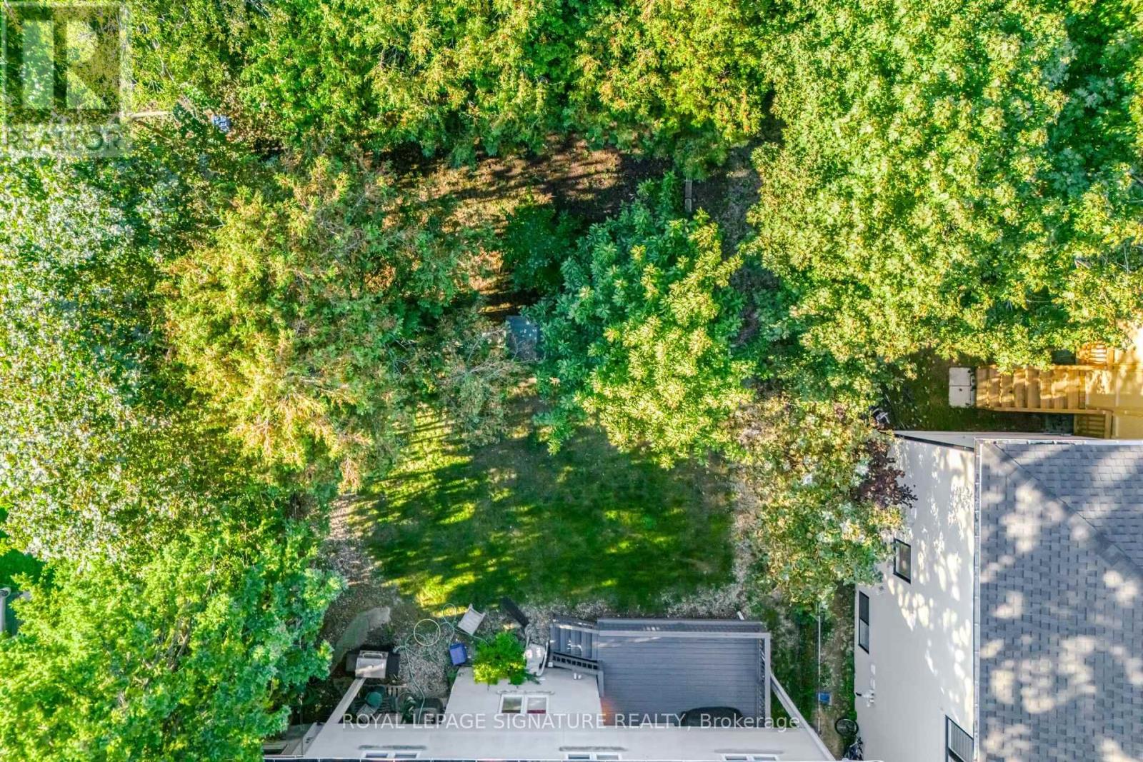 114 Fairholme Avenue, Toronto, Ontario  M6B 2W9 - Photo 47 - C12468211