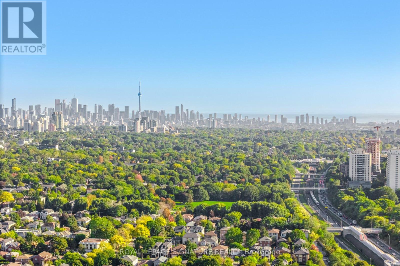 114 Fairholme Avenue, Toronto, Ontario  M6B 2W9 - Photo 49 - C12468211