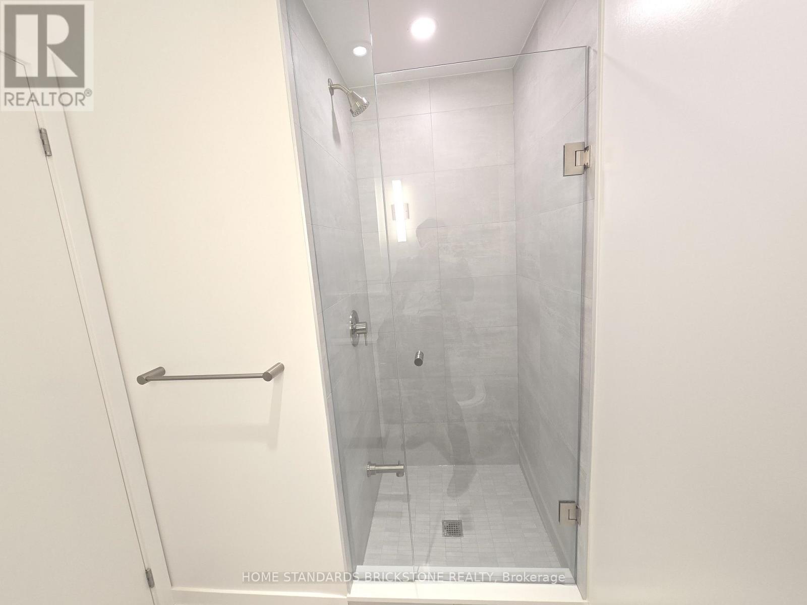 303n - 120 Broadway Avenue, Toronto, Ontario  M4P 0E9 - Photo 18 - C12468240