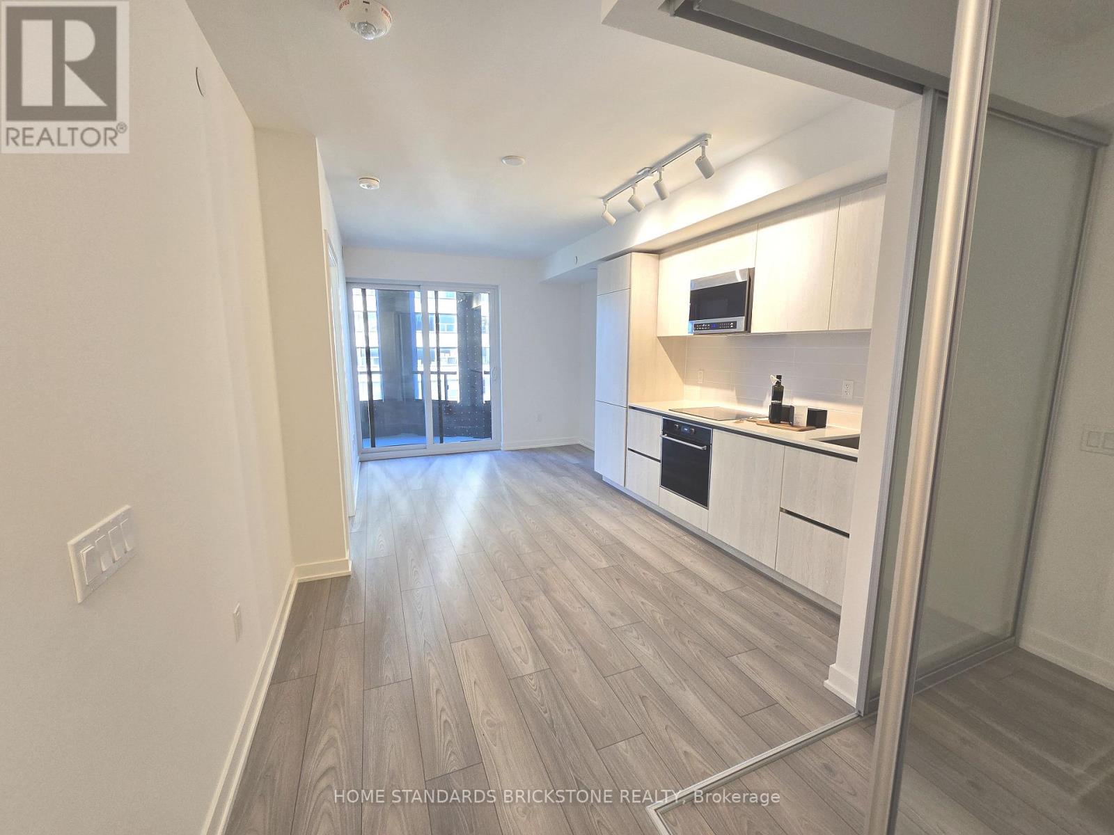 303n - 120 Broadway Avenue, Toronto, Ontario  M4P 0E9 - Photo 7 - C12468240