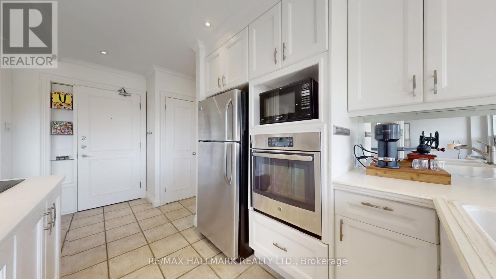 508 - 660 Eglinton Avenue W, Toronto, Ontario  M5N 1C3 - Photo 6 - C12468314