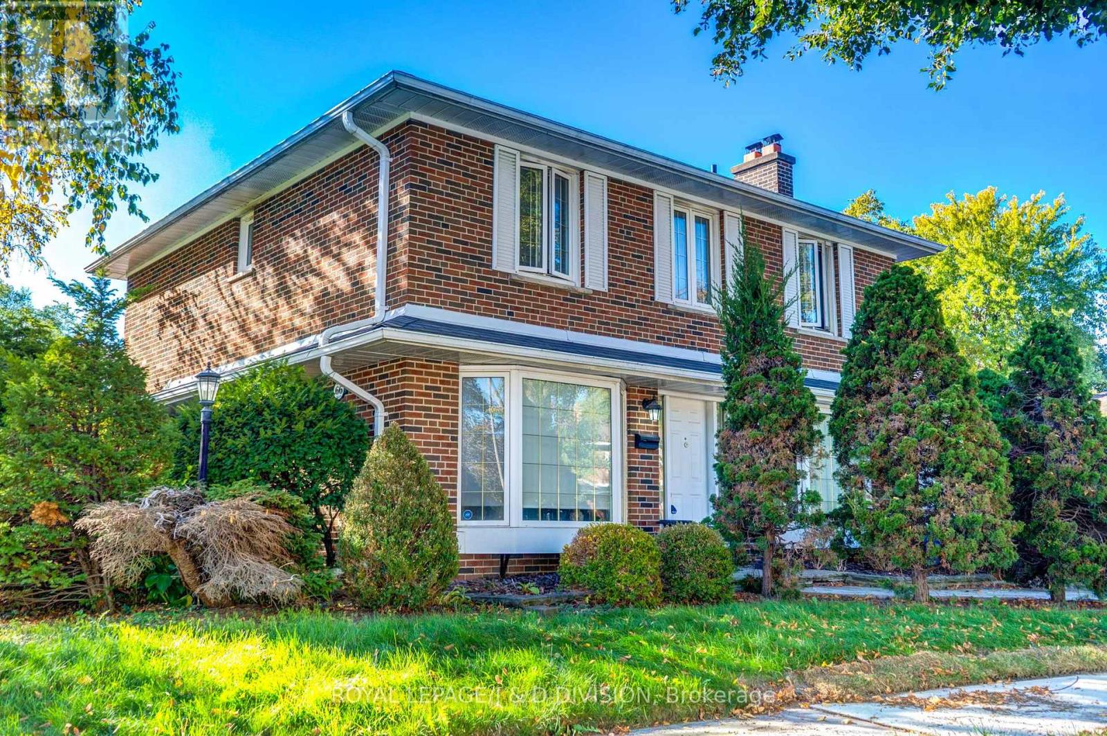 66 Brian Drive, Toronto, Ontario  M2J 3Y3 - Photo 10 - C12468344